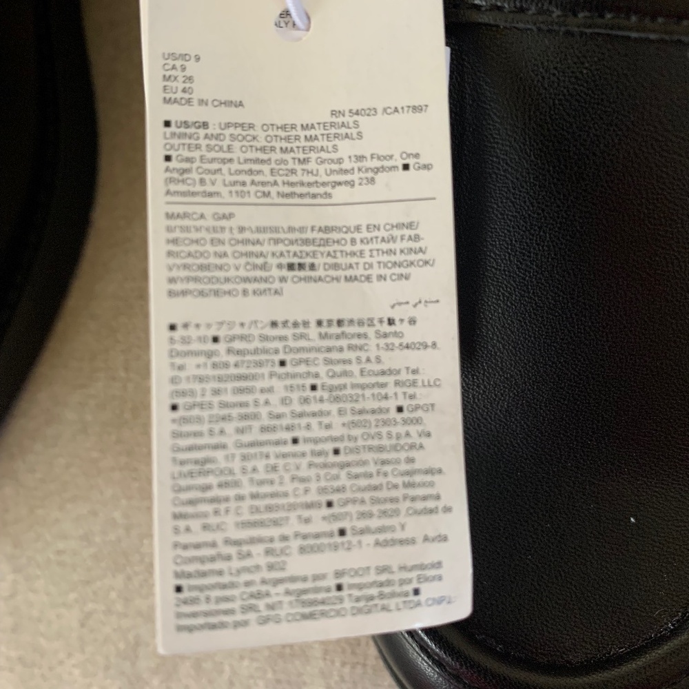 Woman’s Vegan leather loafers - Picture 7 of 9